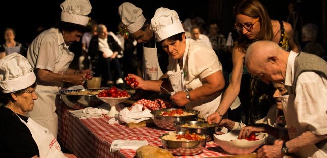 Spettacolo del CoRe al il Festival del pensiero popolare