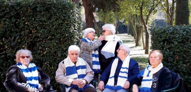 I TIFOSI DELLA RSA CHIARUGI SUL MAXISCHERMO DELLO STADIO CASTELLANI